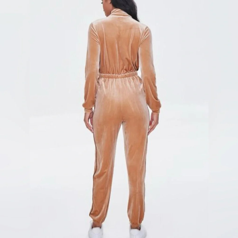 FOREVER 21 Striped Velvet Jumpsuit with Pockets Size Small - Picture 12 of 13